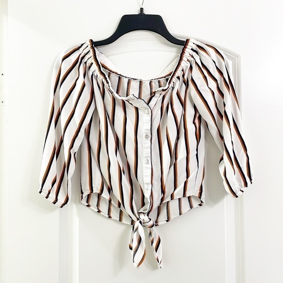 Striped front knot crop top - Picture 1 of 3